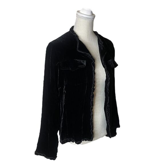 Chico’s Silk Blend Velvet Cardigan Style Jacket With Ruffle Detail - Picture 6 of 14